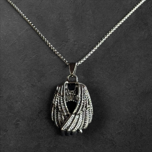 Elegant Angel Wing Pendant Necklace with Detailed Feather Texture - rykardia