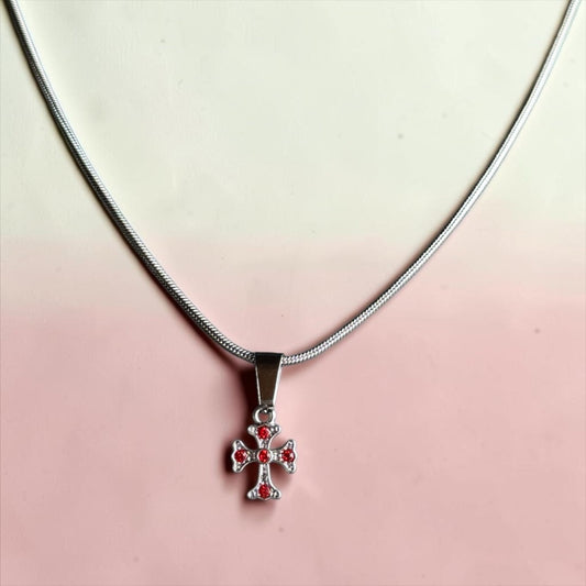 Elegant Cross Pendant Necklace with Sparkling Accents - rykardia