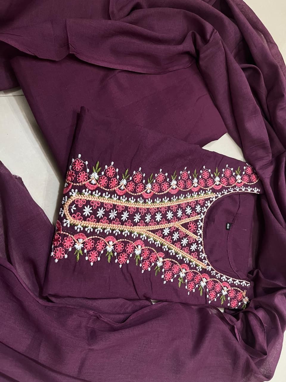 Elegant Embroidered Cotton Kurta Set with Malmal Dupatta - rykardia