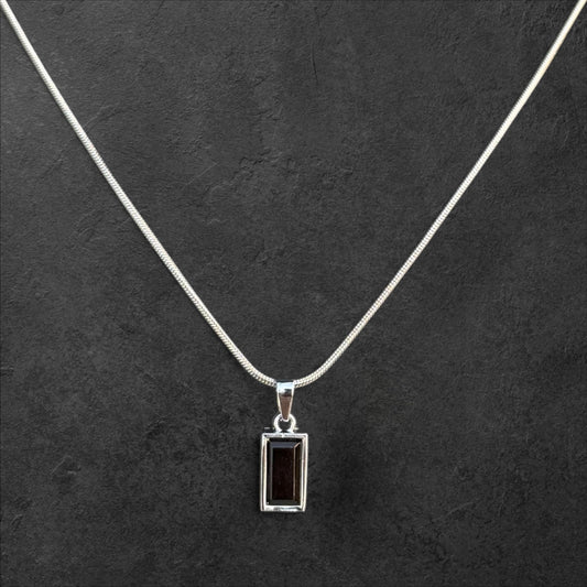 Elegant Rectangular Gemstone Pendant Necklace - rykardia