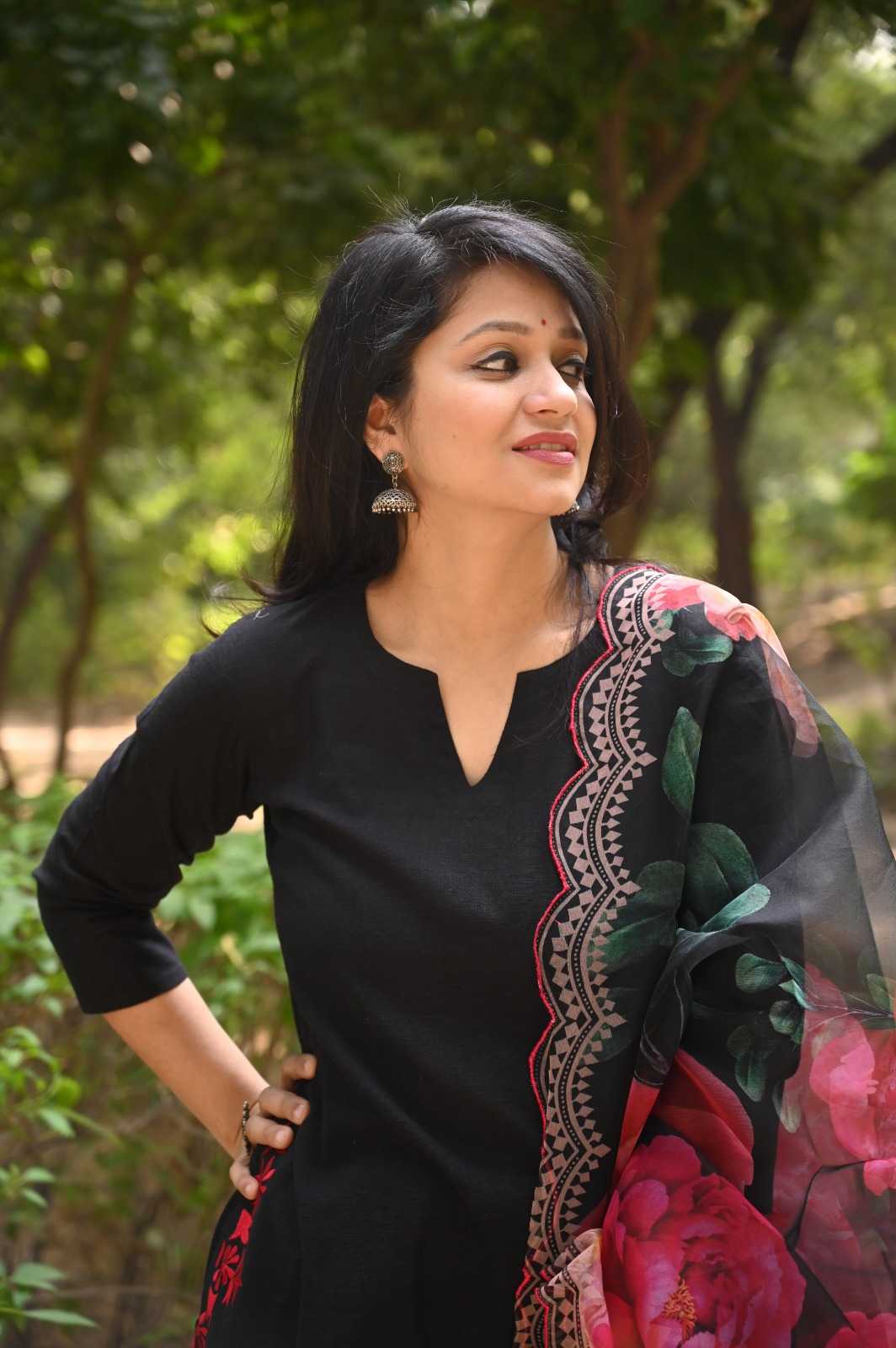 Floral Noir: Embroidered A - Line Suit Set with Organza Dupatta - rykardia