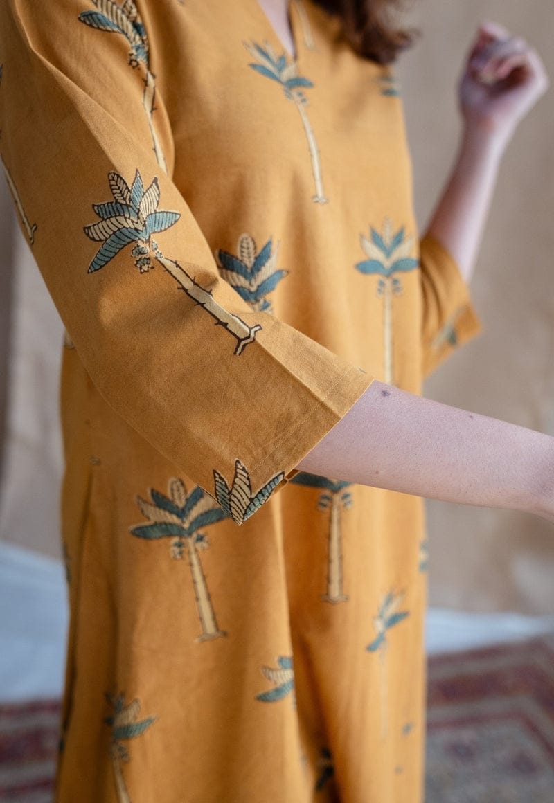 Ivory Pakistani Suit with Intricate Lace Detail - rykardia