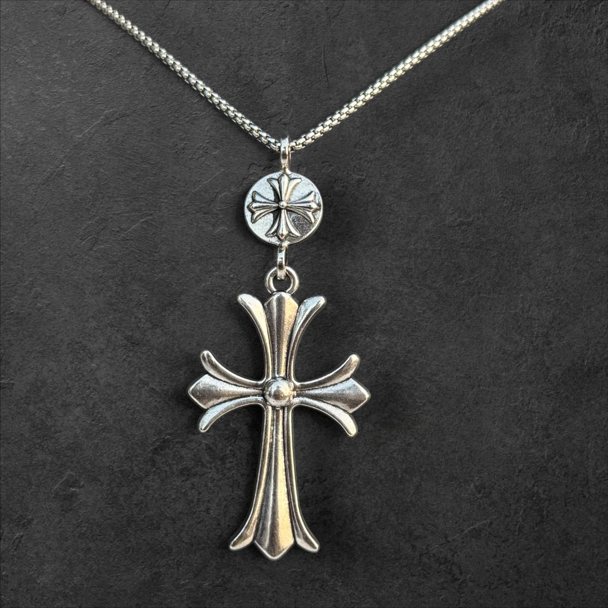 Ornate Gothic Cross Pendant Necklace with Detailed Emblem - rykardia