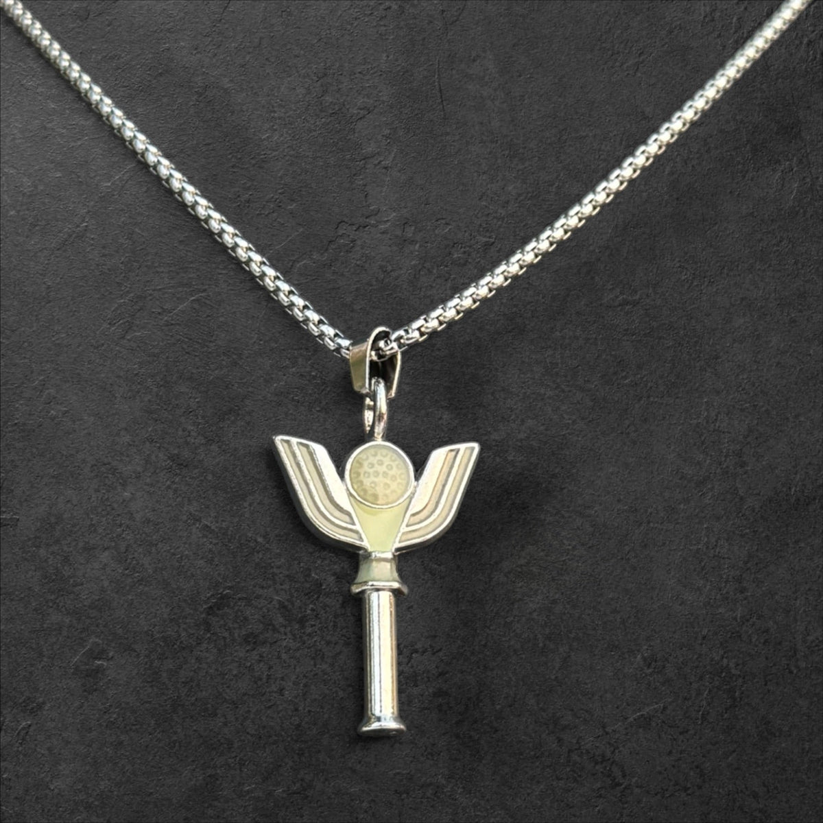 Winged Golf Club Pendant Necklace for Sports Enthusiasts - rykardia